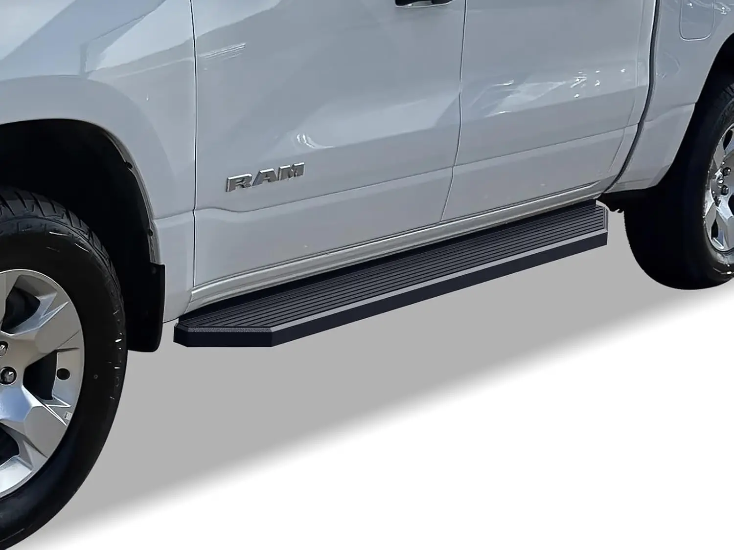 6-inch Black Stainless Steel Flat Style Running Boards for 2019-2026 Ram 1500 Crew Cab, Non-Fit 2018 Previous Generation
6-inch Black Stainless Steel Flat Style Running Boards for 2019-2026 Ram 1500 Crew Cab, Non-Fit 2018 Previous Generation