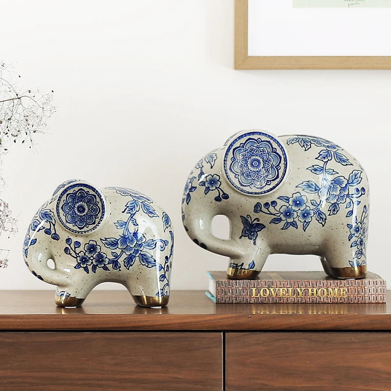 Ceramic Elephant Ornament,Blue And White Porcelain Sculpture Decor,Crafts Room Desktop Decoration,Luxury Artworks,Creative Gifts
Ceramic Elephant Ornament,Blue And White Porcelain Sculpture Decor,Crafts Room Desktop Decoration,Luxury Artworks,Creative Gifts