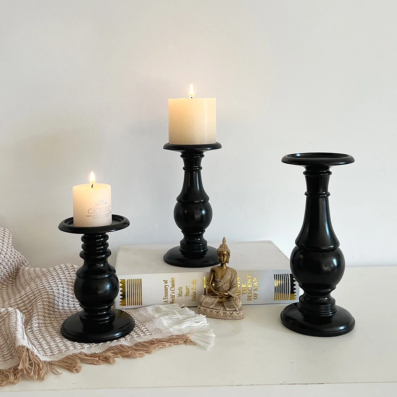New retro American simple black candlestick ins wind candlestick decoration resin crafts home decoration
New retro American simple black candlestick ins wind candlestick decoration resin crafts home decoration