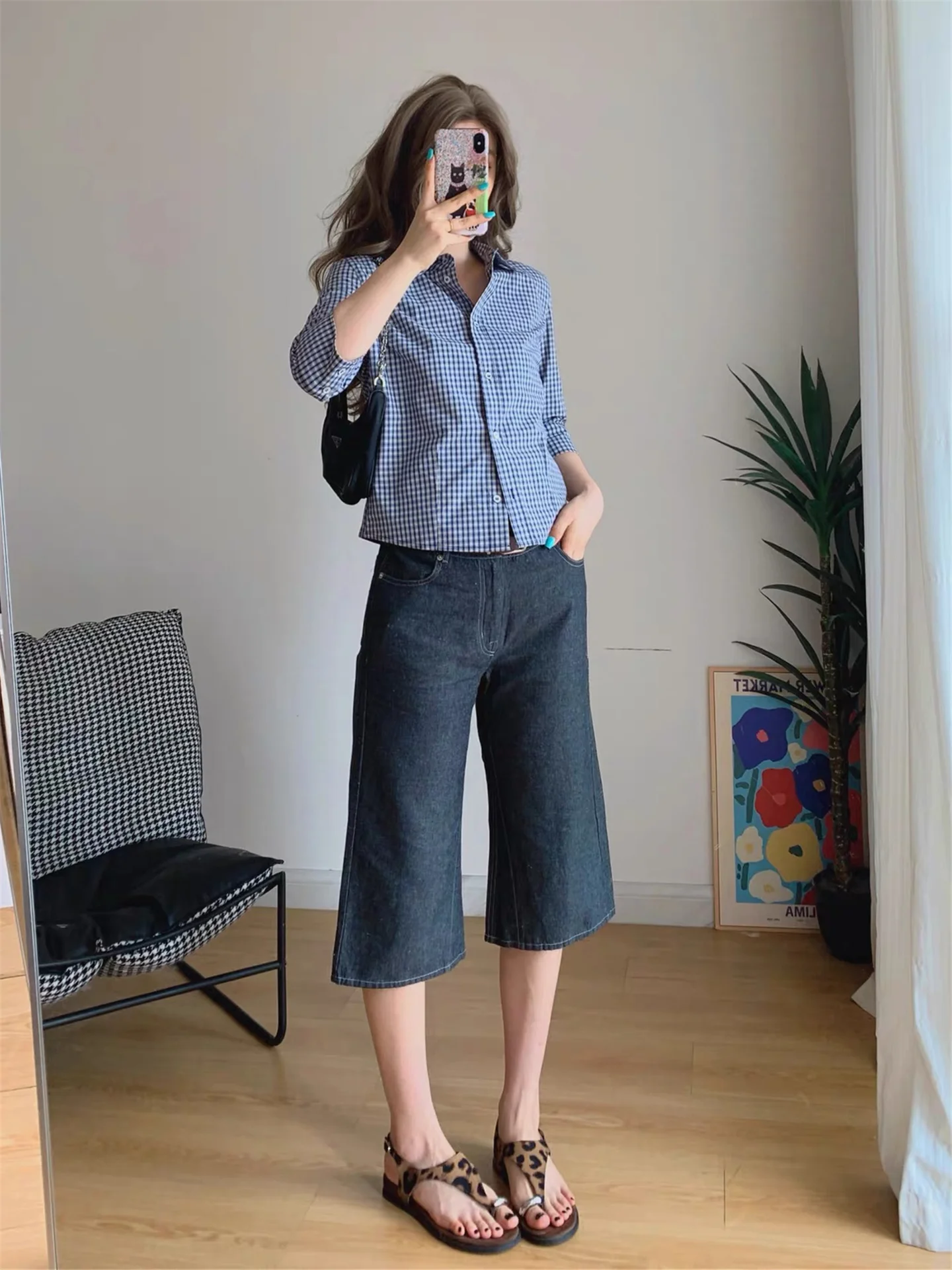 American Vintage Low Waist Bell Bottom Jeans Women Summer Loose Slimming Versatile Seven Inch Denim Shorts Casual Cotton
American Vintage Low Waist Bell Bottom Jeans Women Summer Loose Slimming Versatile Seven Inch Denim Shorts Casual Cotton