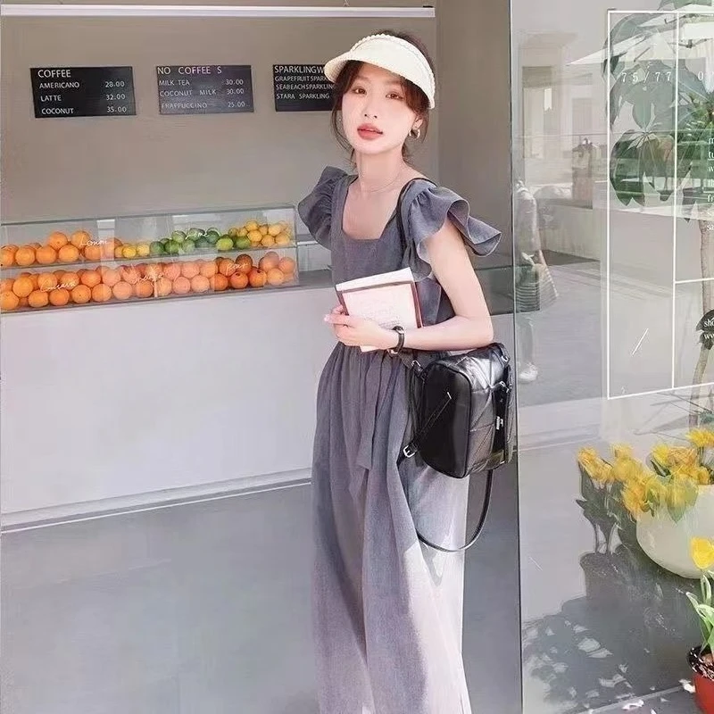 Women's Summer Salt Style Grey Puff Sleeve Wide Leg Jumpsuit High End Look Waist Cinching Slimming
Women's Summer Salt Style Grey Puff Sleeve Wide Leg Jumpsuit High End Look Waist Cinching Slimming