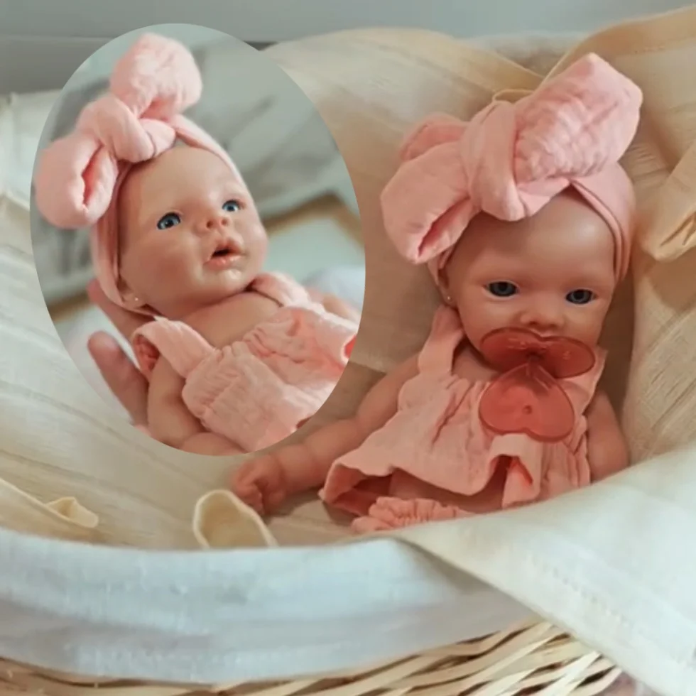28CM Silicone Girl Bebe Reborn Dolls Handmade Painted Full Body Soft Silicone Newborn Baby Doll For Kids Gifts De Silicone
28CM Silicone Girl Bebe Reborn Dolls Handmade Painted Full Body Soft Silicone Newborn Baby Doll For Kids Gifts De Silicone