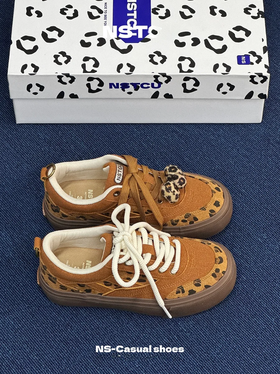 NSTCU Brown Leopard Canvas Shoes Women's Style Spring New Thick Bottom Versatile Casual Shoes Original Sports Platform Shoes
NSTCU Brown Leopard Canvas Shoes Women's Style Spring New Thick Bottom Versatile Casual Shoes Original Sports Platform Shoes