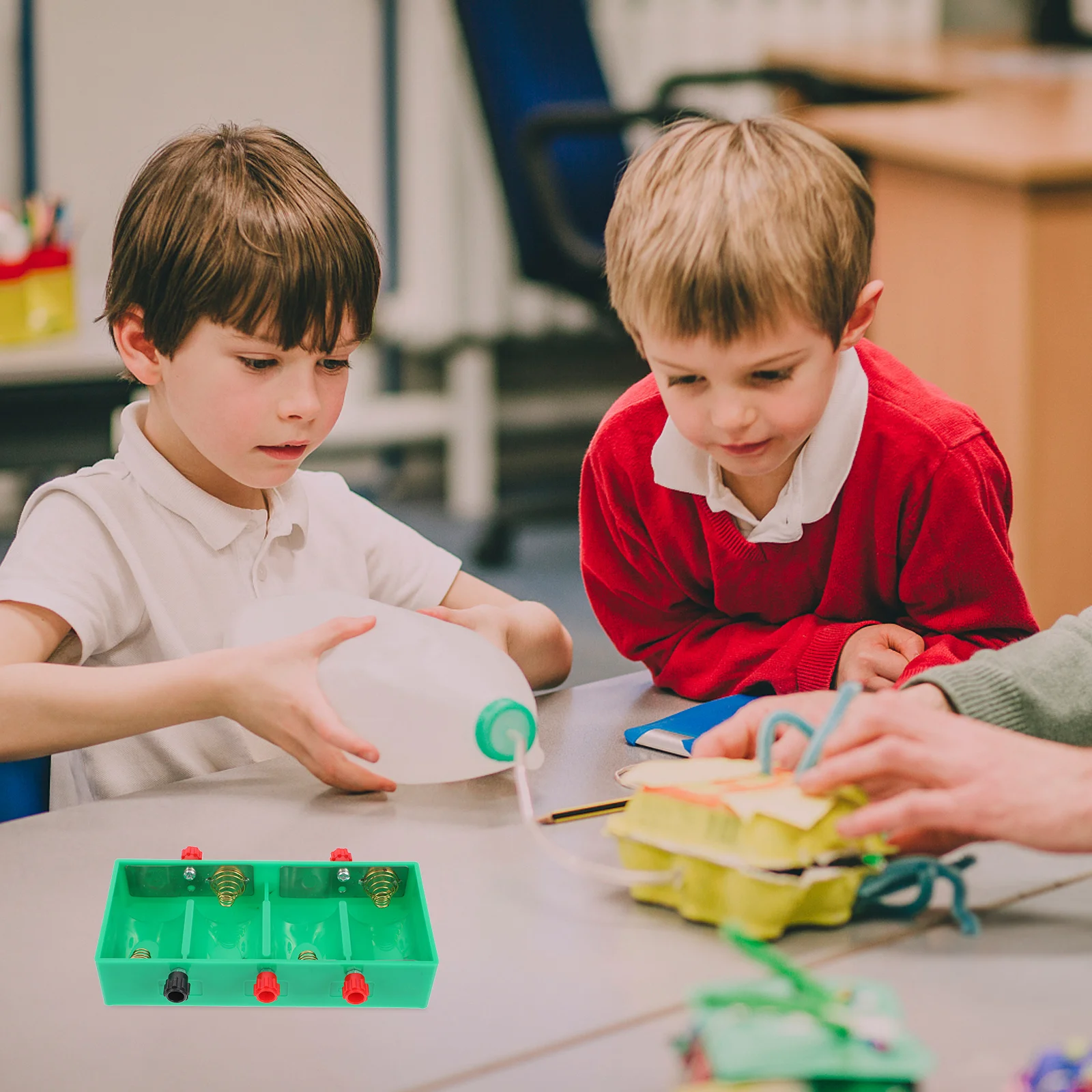 Electricity Tandem Parallel Box Terminal Teaching Experiment School Instrument Terminal Case for Physics Lab
Electricity Tandem Parallel Box Terminal Teaching Experiment School Instrument Terminal Case for Physics Lab