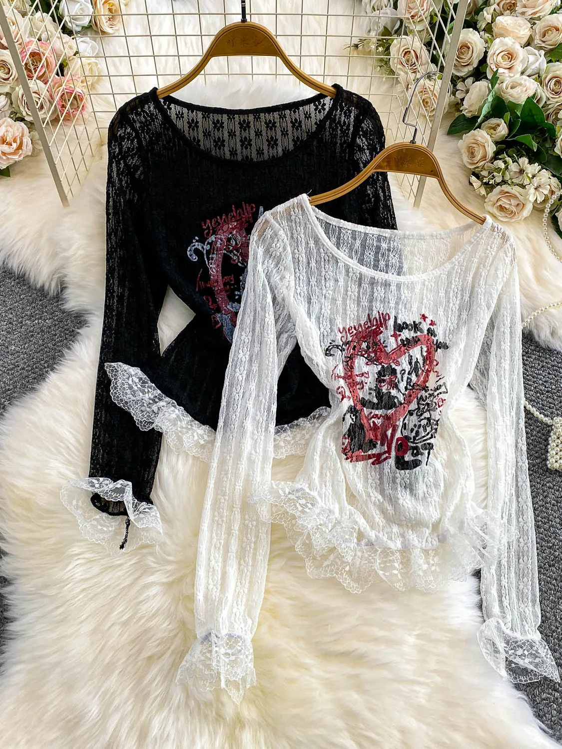 Женская футболка Ele с вышивкой и кружевом, приталенная, с цветочным декором, сексуальная, летняя, 2025, корейский стиль, свободный крой, длинный рукав, трикотаж
Женская футболка Ele с вышивкой и кружевом, приталенная, с цветочным декором, сексуальная, летняя, 2025, корейский стиль, свободный крой, длинный рукав, трикотаж