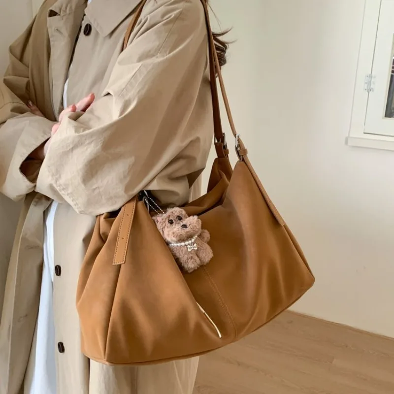 Women's Everyday Style Multi-color Suede Large Capacity Hobo Shoulder Bag, For Work, Travel, Daily Commute & Casual Street Style
Women's Everyday Style Multi-color Suede Large Capacity Hobo Shoulder Bag, For Work, Travel, Daily Commute & Casual Street Style