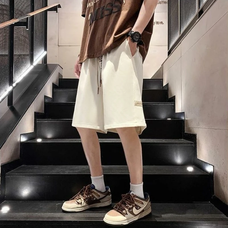 Men's American High Street Casual Shorts Summer Lightweight Loose Fit Straight 5 Pocket Denim Shorts with Flowy Fabric
Men's American High Street Casual Shorts Summer Lightweight Loose Fit Straight 5 Pocket Denim Shorts with Flowy Fabric