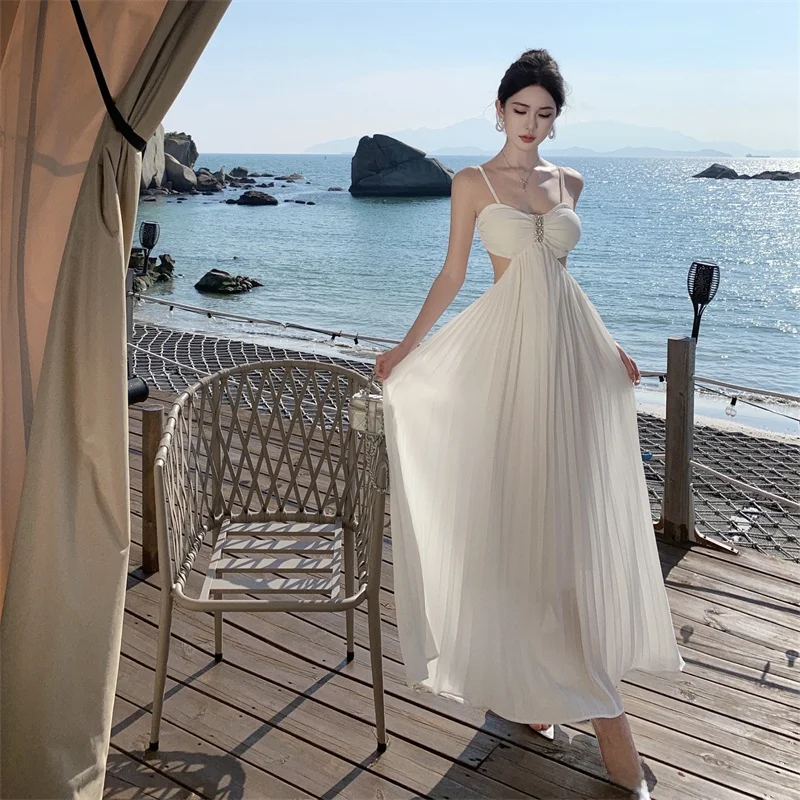 White Backless Hollow out Strapless Pleated Dress Vacation Skirt Dali Erhai Photography Long Skirt High Waist Vintage Style
White Backless Hollow out Strapless Pleated Dress Vacation Skirt Dali Erhai Photography Long Skirt High Waist Vintage Style