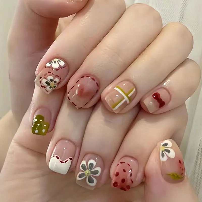 24pcs Cute Cat's Eye Gradient Fake Nails Tip Strawberry Polka Dots Design Short False Nail Art Pearl Girls Ballet Press on Nails
24pcs Cute Cat's Eye Gradient Fake Nails Tip Strawberry Polka Dots Design Short False Nail Art Pearl Girls Ballet Press on Nails
