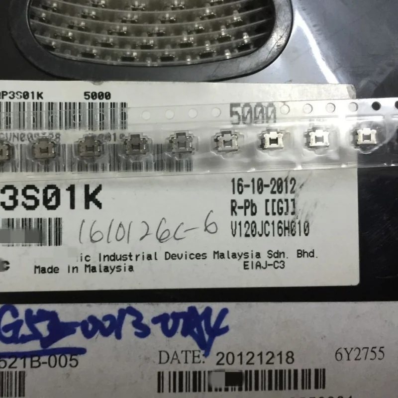 10 шт./лот, новый оригинальный маленький черепаха EVQP3S01K 3,5 мм х 2,9 мм, квадратный боковой кнопочный переключатель управления
10 шт./лот, новый оригинальный маленький черепаха EVQP3S01K 3,5 мм х 2,9 мм, квадратный боковой кнопочный переключатель управления