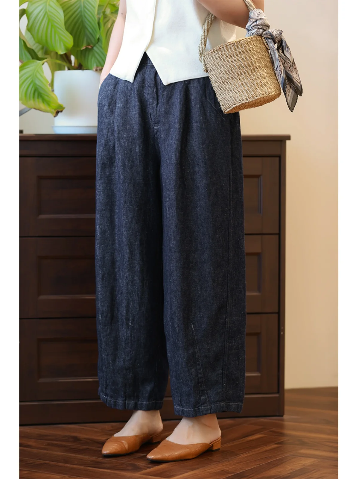 High Waist Loose Casual Pants Women's Denim Banana Pants Summer Season Heavyweight Dyed Linen Blue Color Nine Points Balloon ...
High Waist Loose Casual Pants Women's Denim Banana Pants Summer Season Heavyweight Dyed Linen Blue Color Nine Points Balloon ...