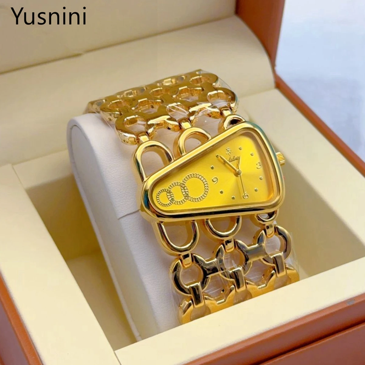 New Fashionable High Quality Unique Style Dubai 2026 New Watch Wedding Anniversary Gift Waterproof Watch YY10976
New Fashionable High Quality Unique Style Dubai 2026 New Watch Wedding Anniversary Gift Waterproof Watch YY10976