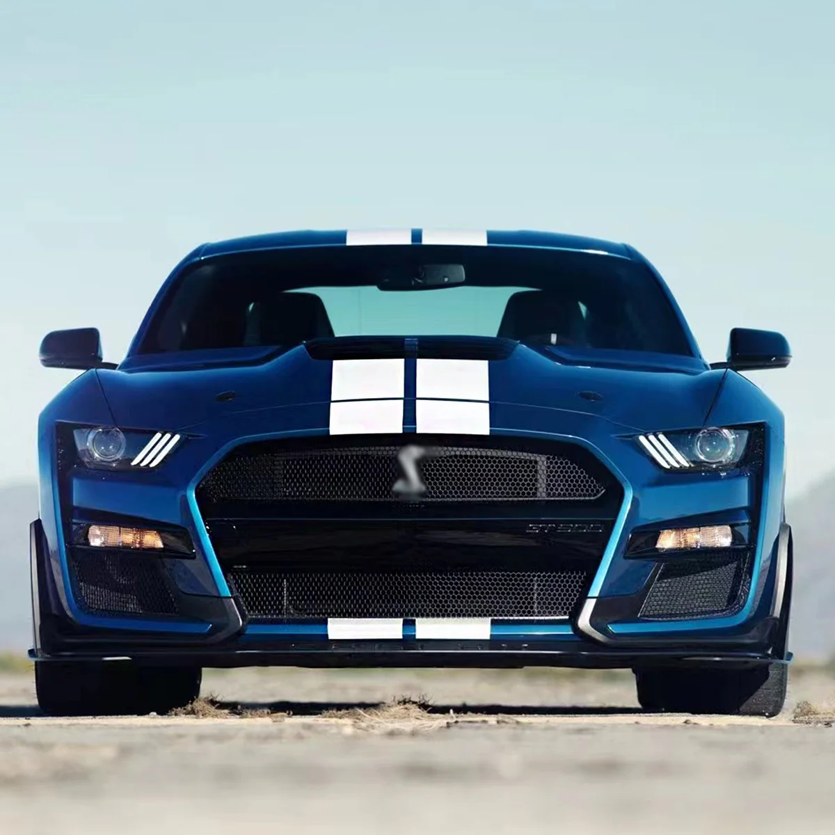 Автомобильные бамперы для подтяжки лица, комплект кузова для Ford Mustang 2015-2017, обновление в GT500.
Автомобильные бамперы для подтяжки лица, комплект кузова для Ford Mustang 2015-2017, обновление в GT500.