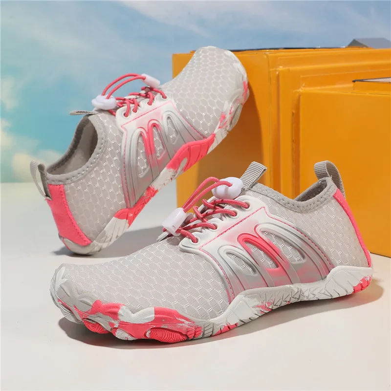 Детские аквашузы для плавания и активного отдыха, быстросохнущие, для мальчиков и девочек, пляжные спортивные сандалии, кроссовки для серфинга и плавания
Детские аквашузы для плавания и активного отдыха, быстросохнущие, для мальчиков и девочек, пляжные спортивные сандалии, кроссовки для серфинга и плавания