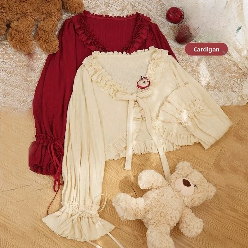 Sweet Tea Knitted Long Sleeve Cardigan Cute Soft Girl Lantern Sleeve Casual Style Female Outerwear Breathable Short Length
Sweet Tea Knitted Long Sleeve Cardigan Cute Soft Girl Lantern Sleeve Casual Style Female Outerwear Breathable Short Length