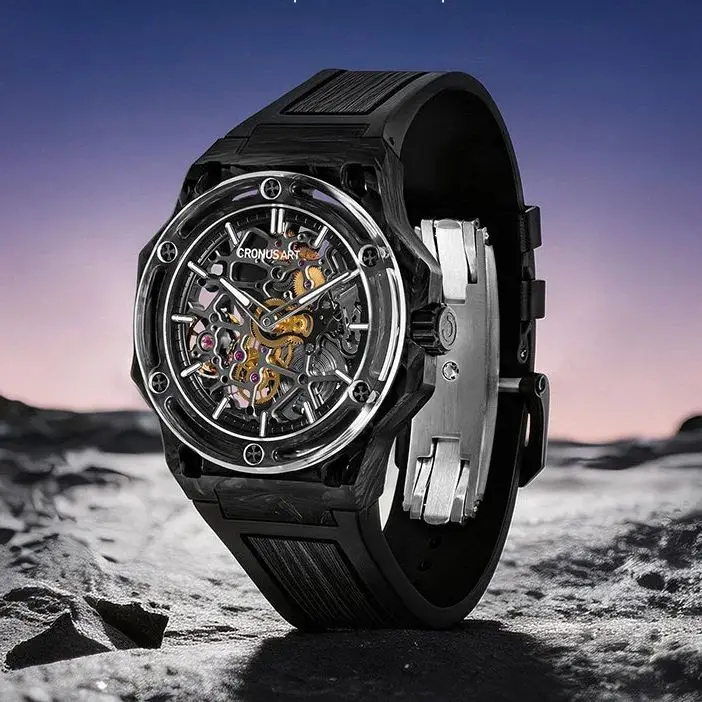CRONUSART Men Automatic Watch 42mm Mechanical Wristwatch Carbon Fiber Luminous Skeleton Dial Sapphire Mirror Fluororubber Strap
CRONUSART Men Automatic Watch 42mm Mechanical Wristwatch Carbon Fiber Luminous Skeleton Dial Sapphire Mirror Fluororubber Strap
