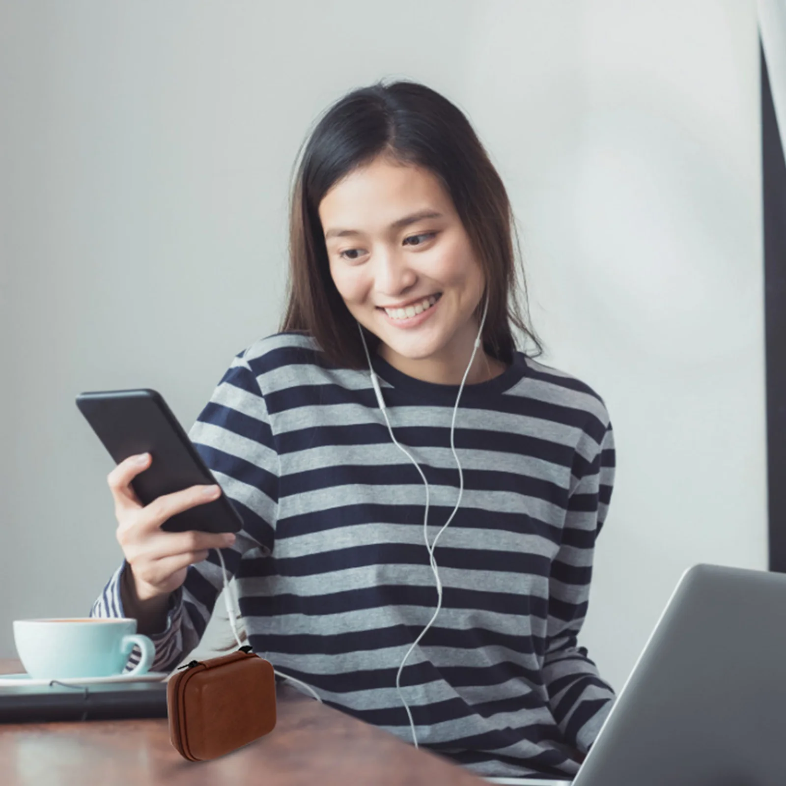 1pc Simple Earphone Bags Waterproof Organizer For Earphones Data Cables Travel Storage Pouch Portable Cable Bag Power Bank Carry
1pc Simple Earphone Bags Waterproof Organizer For Earphones Data Cables Travel Storage Pouch Portable Cable Bag Power Bank Carry