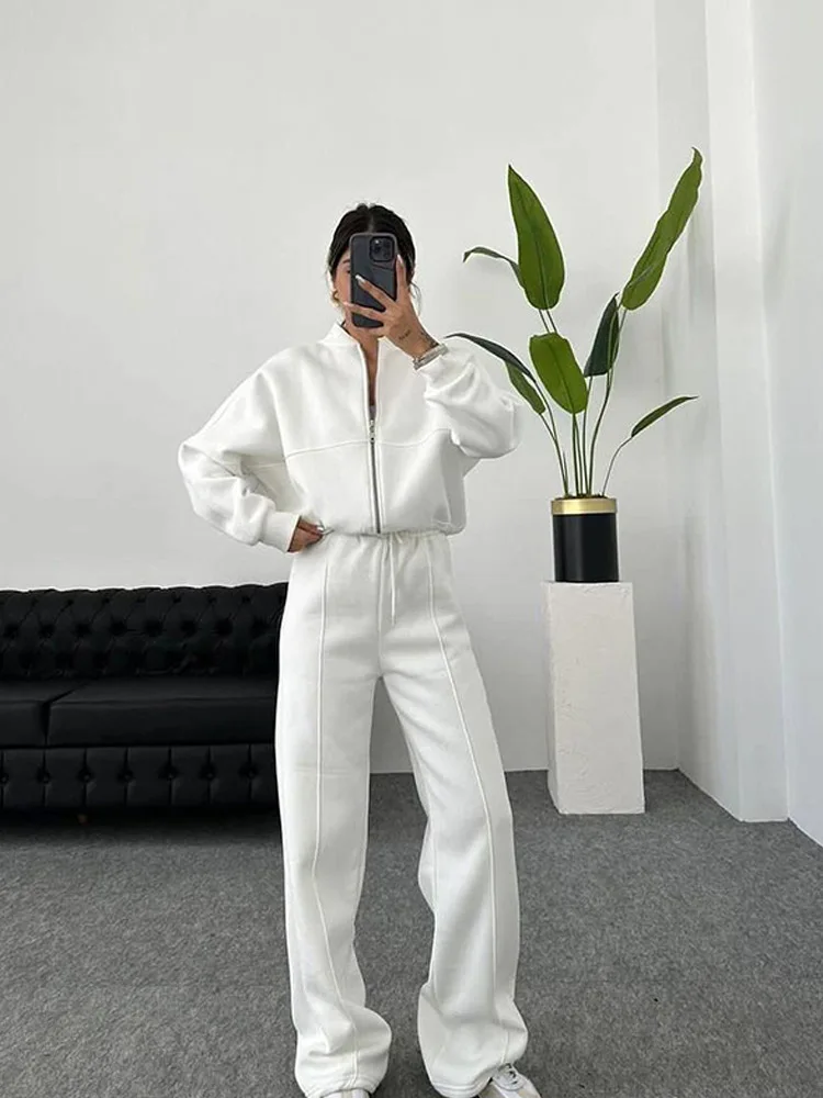 Y2k Autumn Sweatshirts Winter Two Piece Pants Set Tracksuit Jogger Sports Jacket Elastic Waist Streetwear Matching Set
Y2k Autumn Sweatshirts Winter Two Piece Pants Set Tracksuit Jogger Sports Jacket Elastic Waist Streetwear Matching Set
