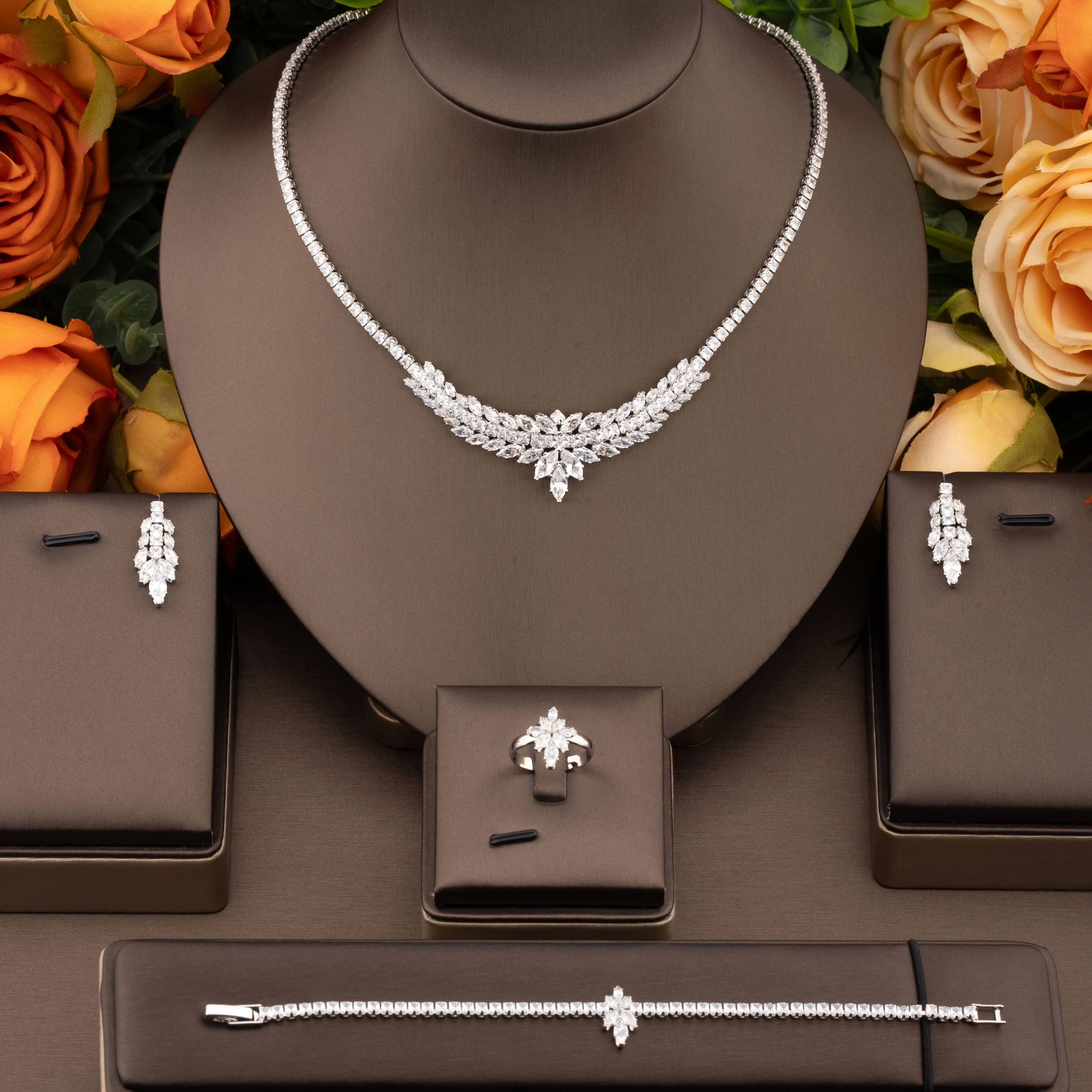 1 Set of Luxurious and Elegant Jewelry Set with Sparkling Cubic Zirconia in a Wheat Spike Design, Suitable for Women's Daily Wear and Parties. Gift Box Not Included
1 Set of Luxurious and Elegant Jewelry Set with Sparkling Cubic Zirconia in a Wheat Spike Design, Suitable for Women's Daily Wear and Parties. Gift Box Not Included