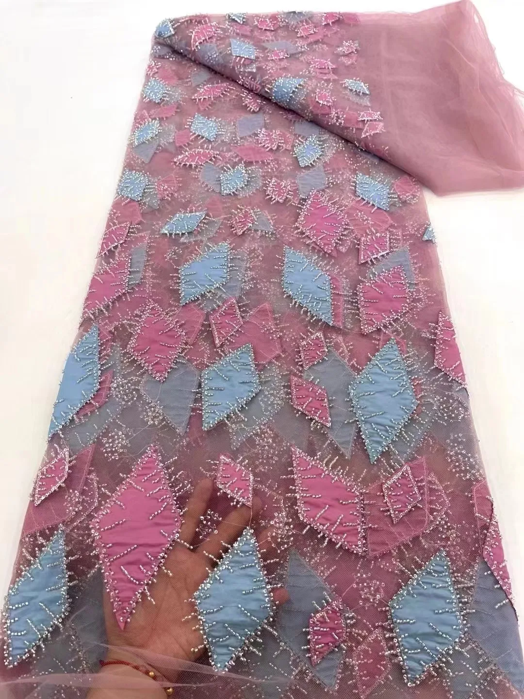 Pink High Quality Elegant French Mesh Embroidery Tulle 3D Flower Fabric African Nigerian Lace Fabric For Wedding Party Dress
Pink High Quality Elegant French Mesh Embroidery Tulle 3D Flower Fabric African Nigerian Lace Fabric For Wedding Party Dress