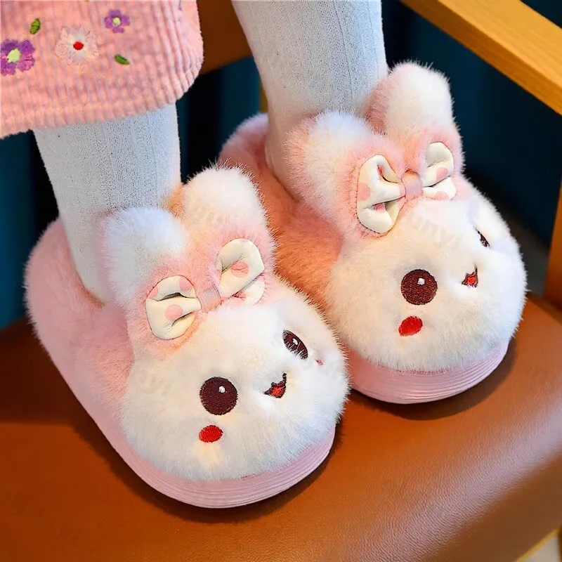 Зимняя детская хлопковая обувь, коллекция 2024, плюшевые хлопковые тапочки для мальчиков и девочек, удобная нескользящая домашняя теплая морозостойкая обувь с героями мультфильмов
Зимняя детская хлопковая обувь, коллекция 2024, плюшевые хлопковые тапочки для мальчиков и девочек, удобная нескользящая домашняя теплая морозостойкая обувь с героями мультфильмов