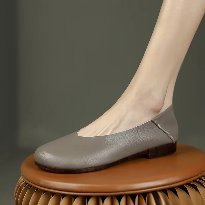 Comfortable Soft Soled Flat Bottomed Women's Leather Shoes Anti Slip Women's Vulcanized Shoes
Comfortable Soft Soled Flat Bottomed Women's Leather Shoes Anti Slip Women's Vulcanized Shoes