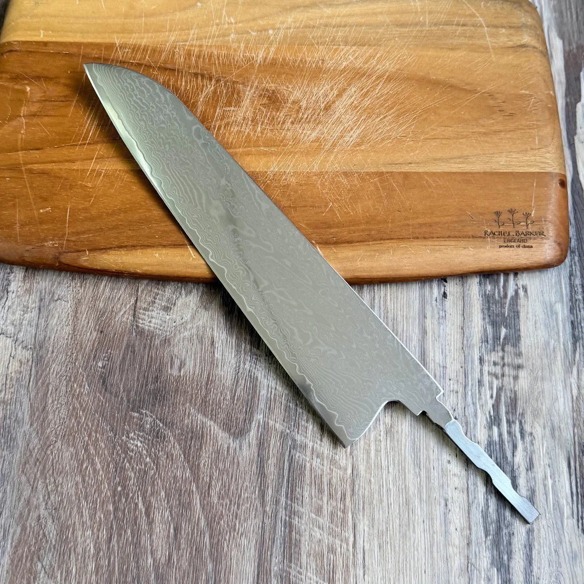 RHON DIY Net Blade 73Layer Damascus Steel Japanese Gyuto Knife Kitchen Salmon Fish Slicing Chef Meat Vegetable Cutting Knives
RHON DIY Net Blade 73Layer Damascus Steel Japanese Gyuto Knife Kitchen Salmon Fish Slicing Chef Meat Vegetable Cutting Knives
