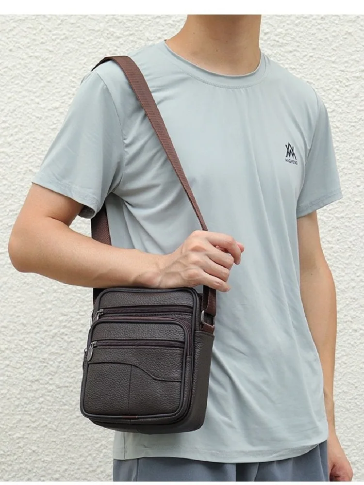 Genuine Leather Small Crossbody Bag Business Casual Mobile Phone First Layer Cowhide Men's Single-Shoulder Bag
Genuine Leather Small Crossbody Bag Business Casual Mobile Phone First Layer Cowhide Men's Single-Shoulder Bag