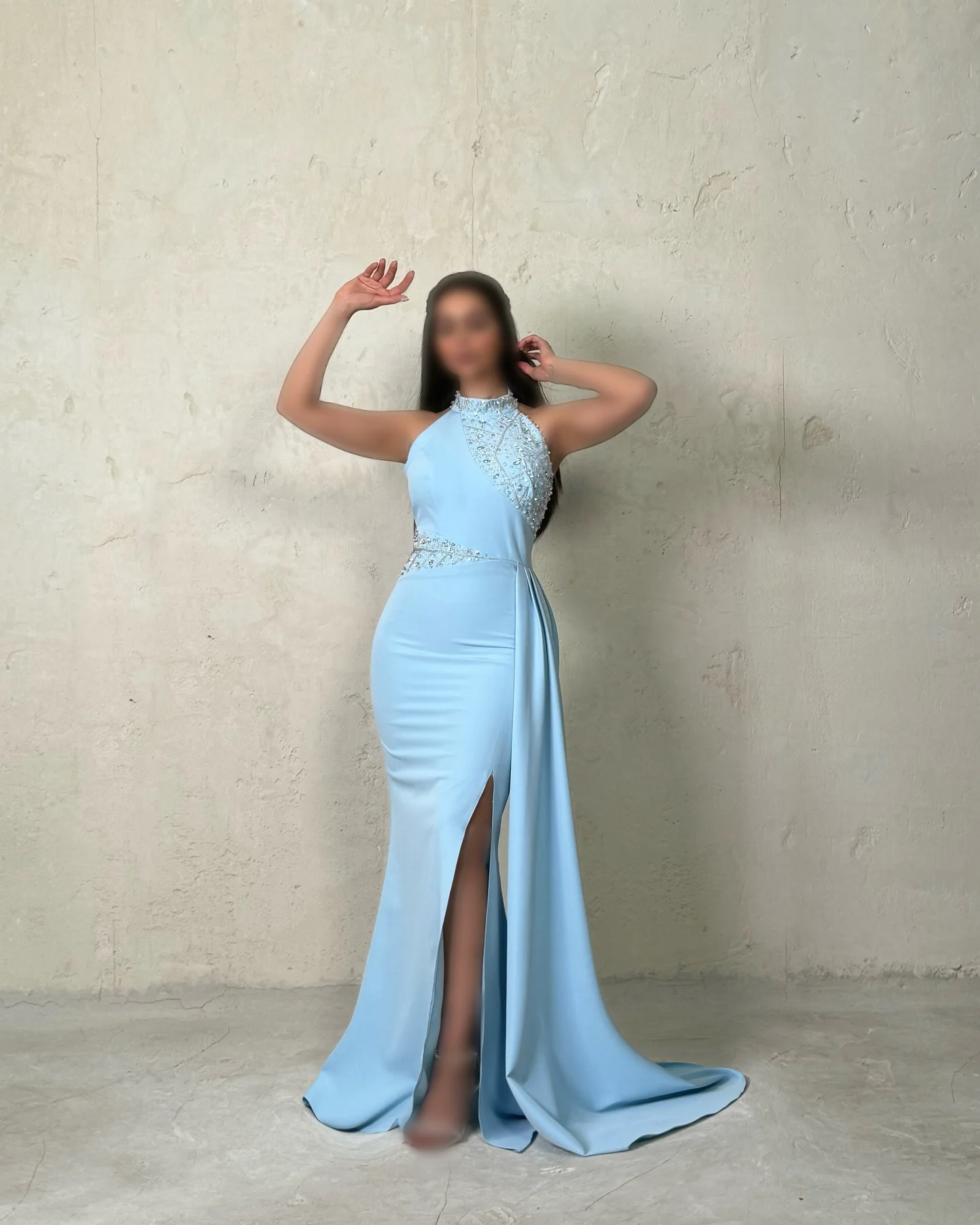 Customized Exquisite Mermaid Halter Beading Crystal Evening Dresses Delicate Pleats Panel Train Vestido De Festa Robe de soirée
Customized Exquisite Mermaid Halter Beading Crystal Evening Dresses Delicate Pleats Panel Train Vestido De Festa Robe de soirée