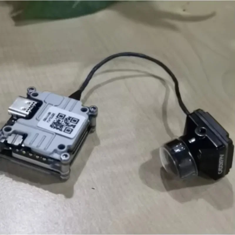 2025 CADDX Nebula PRO HD digital video transmission system Vista kit low delay 120FPS FPV Camera Video System
2025 CADDX Nebula PRO HD digital video transmission system Vista kit low delay 120FPS FPV Camera Video System