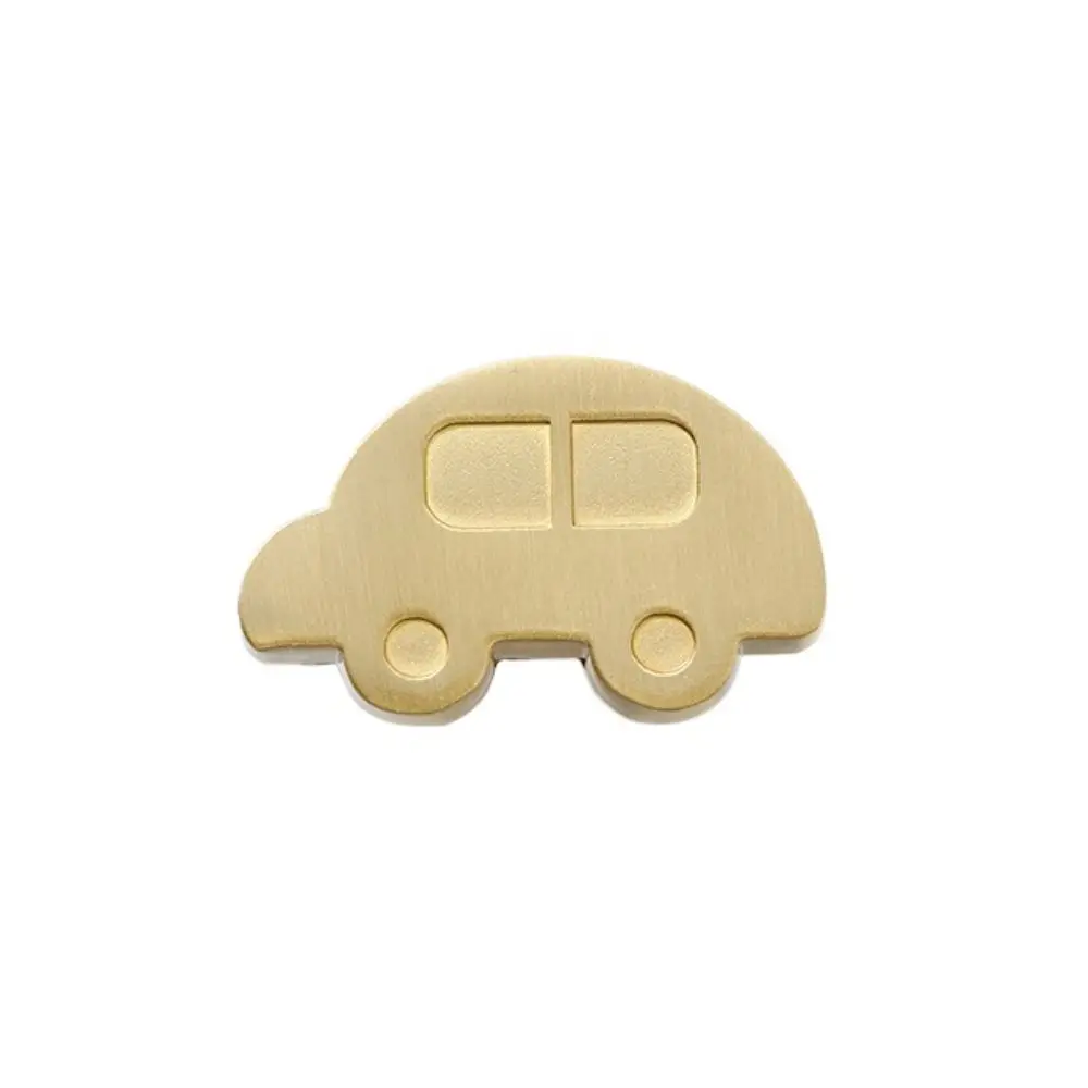 Brass Cartoon Door Handles Heart-shaped Cat's Paw Bear Furniture Handles Decoration Car Cabinets Drawers Knobs Children's Room 
Brass Cartoon Door Handles Heart-shaped Cat's Paw Bear Furniture Handles Decoration Car Cabinets Drawers Knobs Children's Room