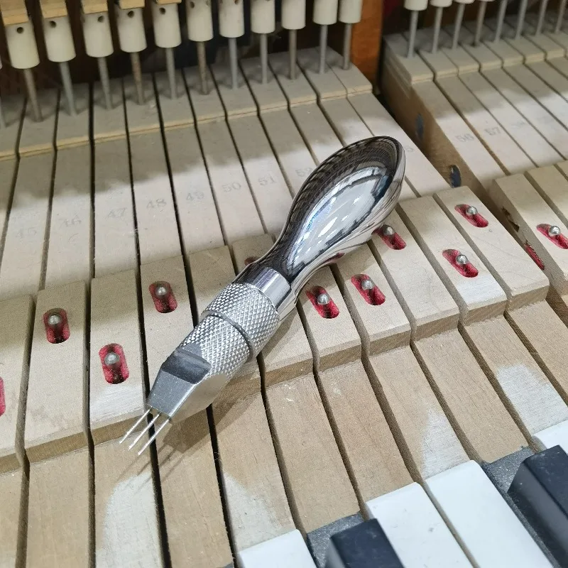 Инструмент для настройки фортепиано из углеродистой стали: удобный, портативный, прочный, долговечный, экономит силы, для ремонта музыкальных инструментов
Инструмент для настройки фортепиано из углеродистой стали: удобный, портативный, прочный, долговечный, экономит силы, для ремонта музыкальных инструментов