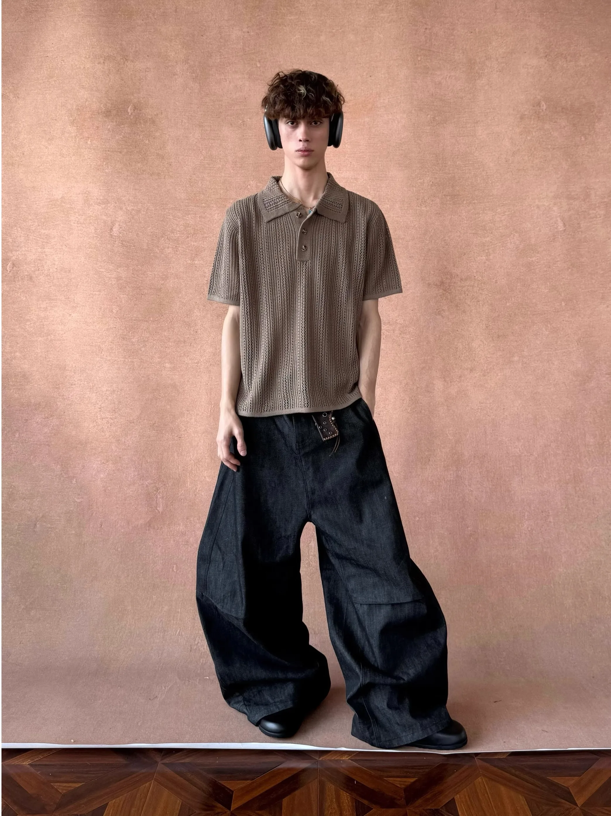 Retro American Knitted ort Sve T-irt Men's Loose Fit Design Sensation Casual Versatile Top Pure Color Collar Flip
Retro American Knitted ort Sve T-irt Men's Loose Fit Design Sensation Casual Versatile Top Pure Color Collar Flip