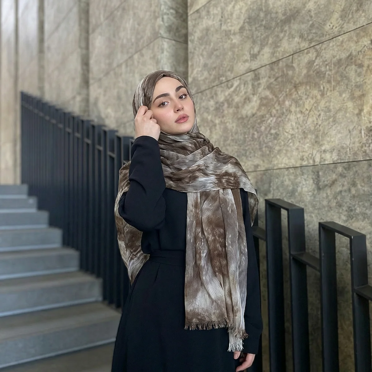 Muslim Women Watercolor Modal Hijab Rayon Cotton Scarf Crinkle Design Shawl Scarf Headwrap Ramadan Islamic Wraps Shawl 180*70cm
Muslim Women Watercolor Modal Hijab Rayon Cotton Scarf Crinkle Design Shawl Scarf Headwrap Ramadan Islamic Wraps Shawl 180*70cm