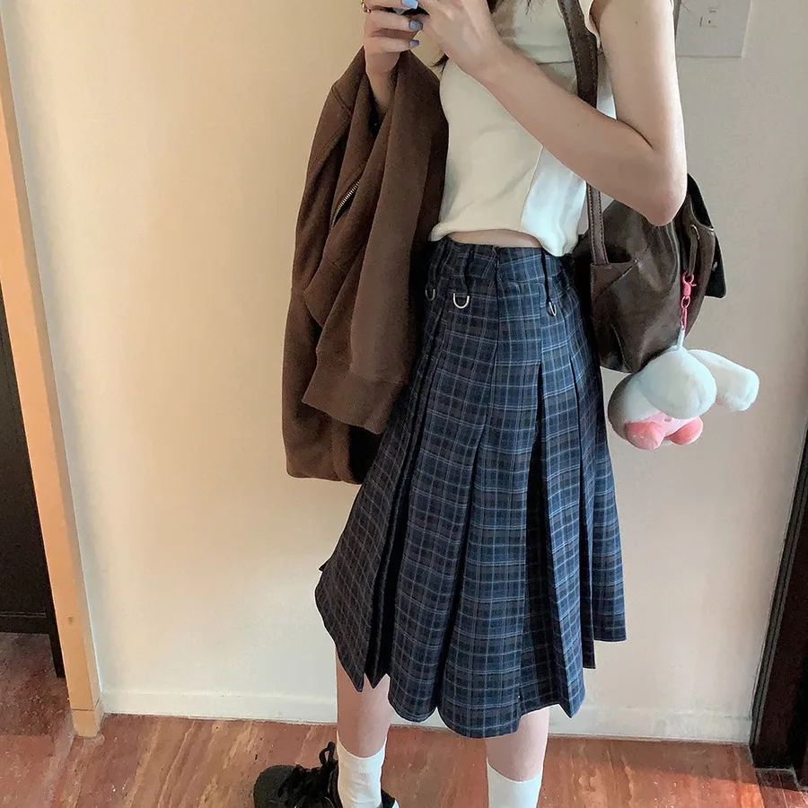 Spring New High Waist Plaid A-Line Skirt Women's Sweet Style College Wind Slimming Pleated Skirt Polyester Fiber
Spring New High Waist Plaid A-Line Skirt Women's Sweet Style College Wind Slimming Pleated Skirt Polyester Fiber