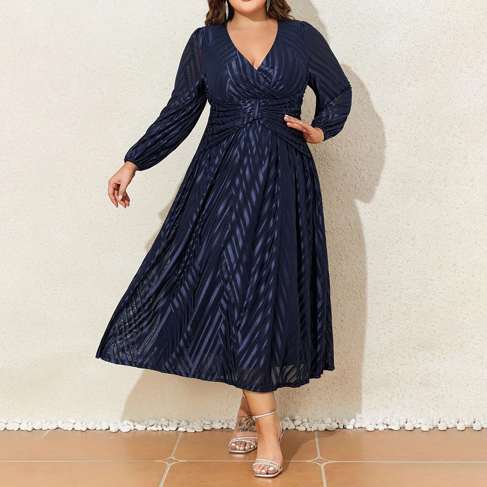 Элегантное женское платье больших размеров в полоску с перекрестными ремешками и v-образным вырезом с длинным рукавом, макси-платье трапециевидной формы для женщин, повседневные вечерние платья 
Элегантное женское платье больших размеров в полоску с перекрестными ремешками и v-образным вырезом с длинным рукавом, макси-платье трапециевидной формы для женщин, повседневные вечерние платья