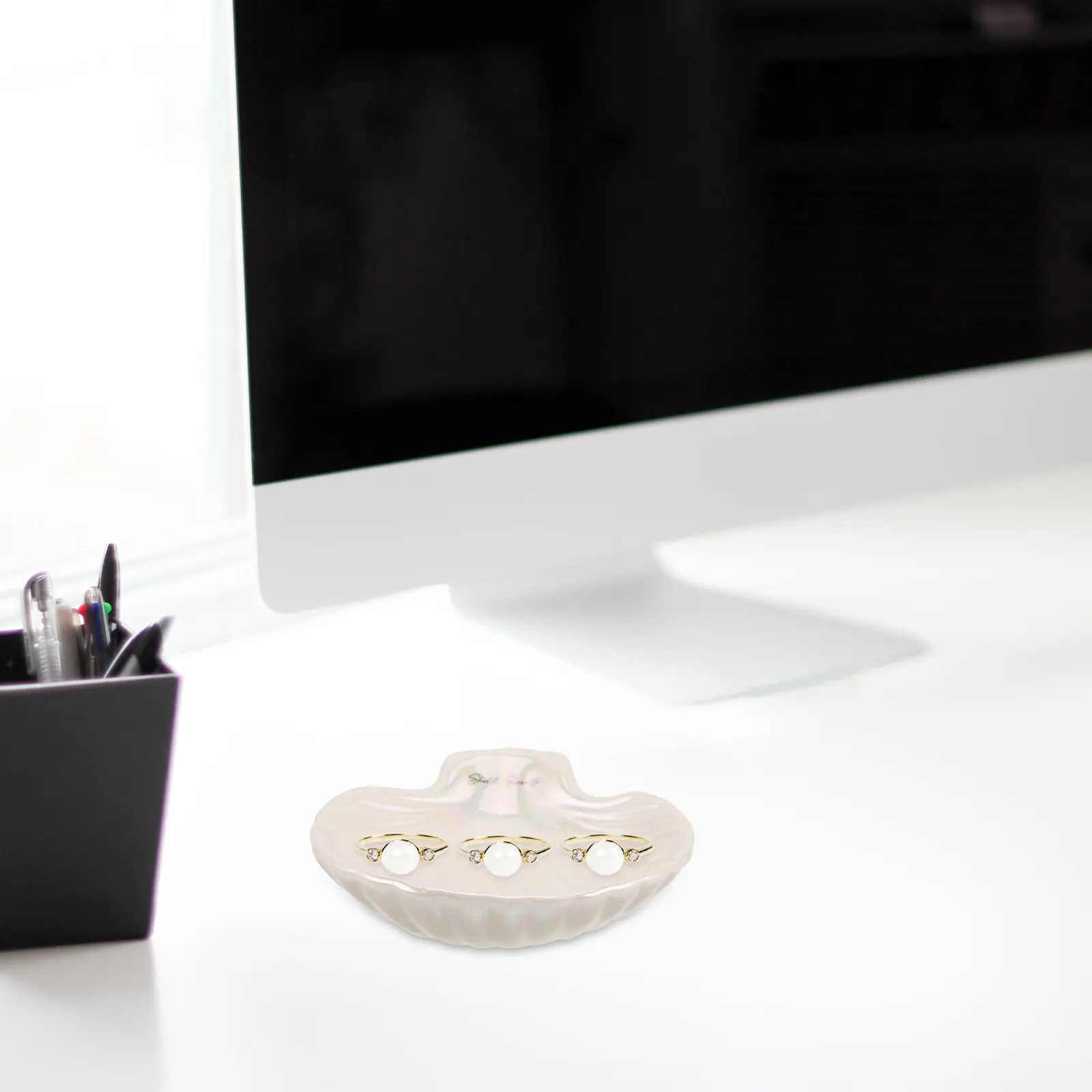 Glazed Shell Jewelry Tray Elegant Small Ring Earring Holder Vanity Bedside Shell Trinket Plate Jewelry Storage
Glazed Shell Jewelry Tray Elegant Small Ring Earring Holder Vanity Bedside Shell Trinket Plate Jewelry Storage