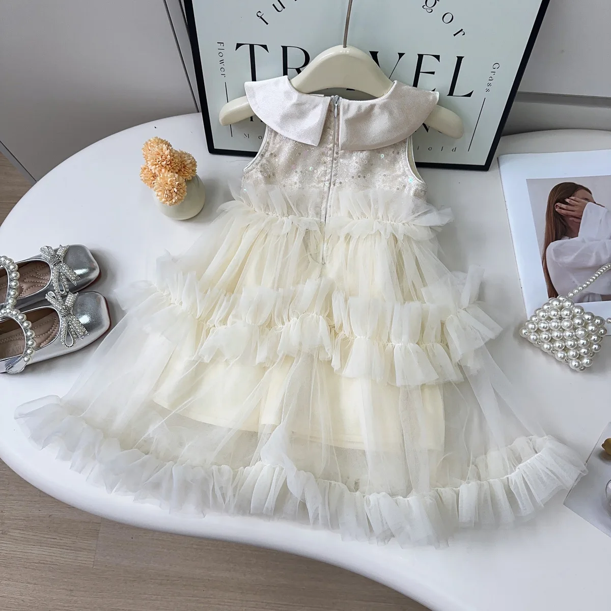 Sweet Girls' Dress, Summer New Style, Little Girls' Sequined Vest Skirt, Cute Mesh Princess Dress
Sweet Girls' Dress, Summer New Style, Little Girls' Sequined Vest Skirt, Cute Mesh Princess Dress