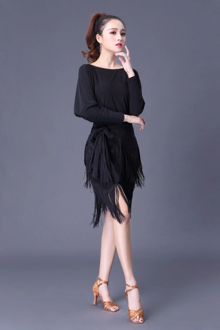 Женская одежда для латинских танцев, облегающий свободный тренировочный костюм ort Sve, элитная юбка с кисточками, танцевальная одежда
Женская одежда для латинских танцев, облегающий свободный тренировочный костюм ort Sve, элитная юбка с кисточками, танцевальная одежда