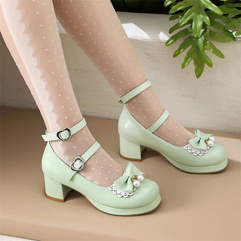 YQBTDL 2026 Princess's Low Heels Mary Janes Lolitas Shoes Sweet Pearls Pumps Straps Office Fashion Parrty Shoes for Girls 12+Y
YQBTDL 2026 Princess's Low Heels Mary Janes Lolitas Shoes Sweet Pearls Pumps Straps Office Fashion Parrty Shoes for Girls 12+Y