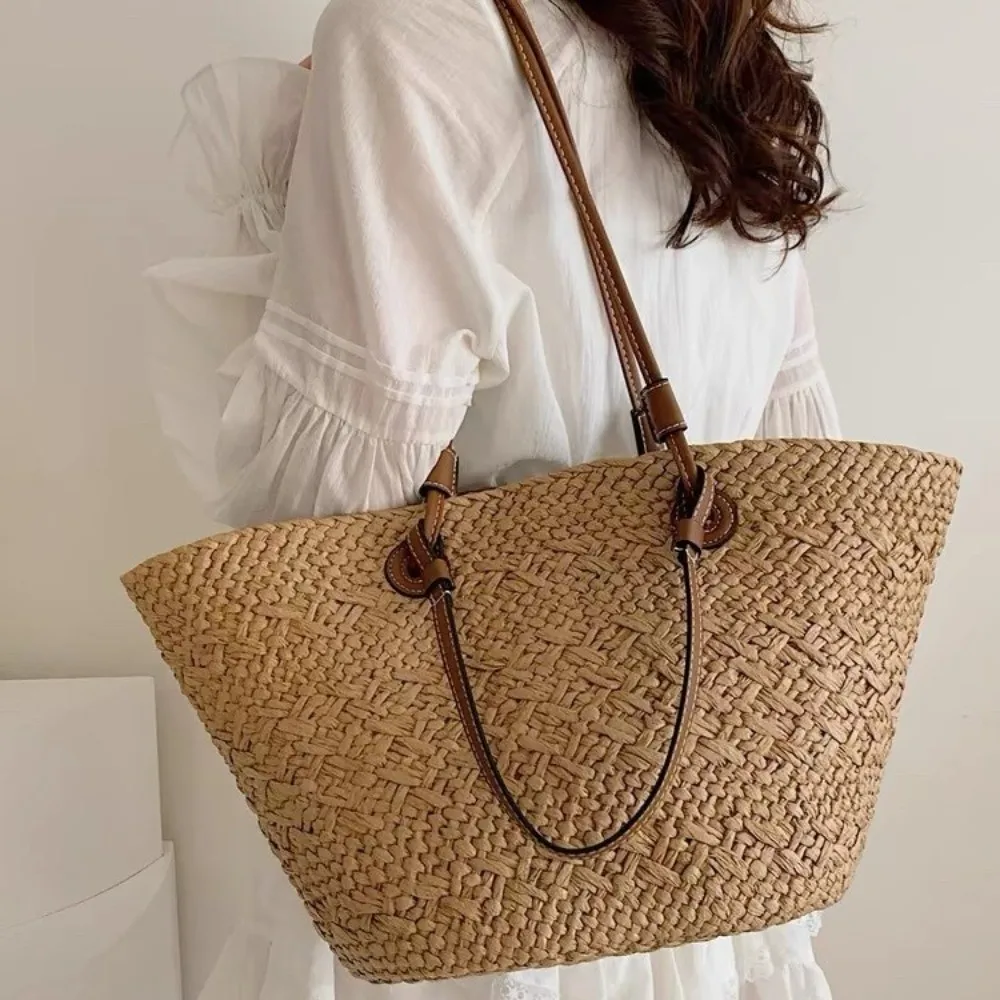 New Handmade Straw Woven Basket Bag Simple Design Stylish Vacation Handbag Large Capacity Shoulder Bag
New Handmade Straw Woven Basket Bag Simple Design Stylish Vacation Handbag Large Capacity Shoulder Bag