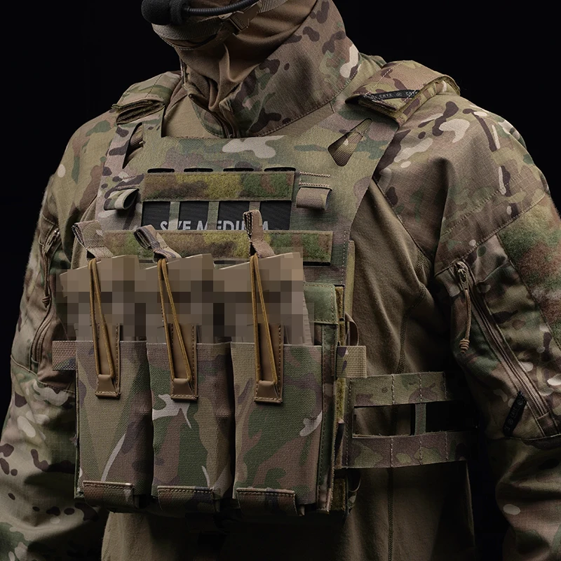 Flapped Triple Mag Pouch with Elastic Cord Handle for Plate Carrier Hunting Accessories
Flapped Triple Mag Pouch with Elastic Cord Handle for Plate Carrier Hunting Accessories