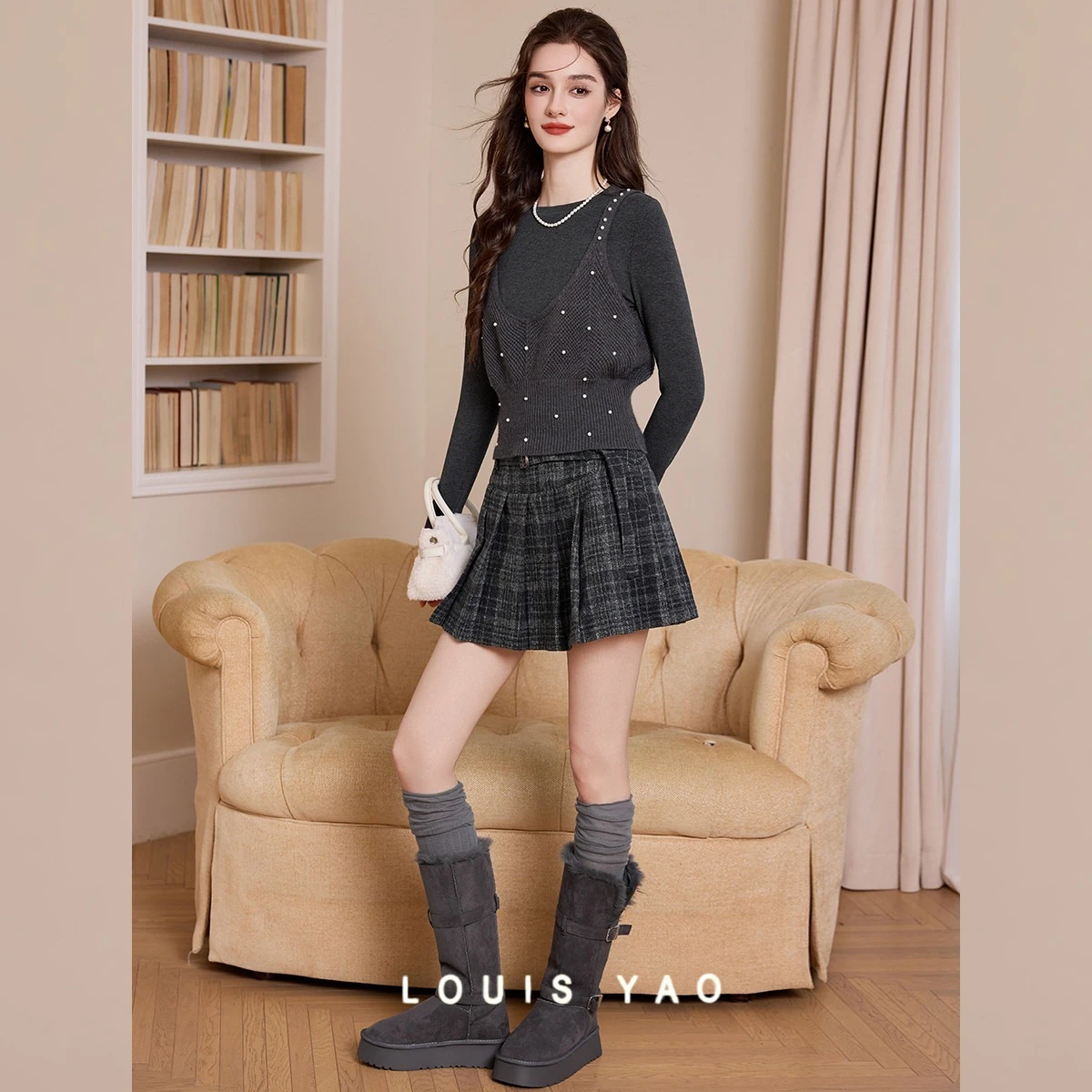 LOUIS YAO Knitted Shirt and knit Camisoles Two Piece Set 2025 Autumn/Winter Long Sleeve Pullovers Micro Elastic Vest Women's Set
LOUIS YAO Knitted Shirt and knit Camisoles Two Piece Set 2025 Autumn/Winter Long Sleeve Pullovers Micro Elastic Vest Women's Set