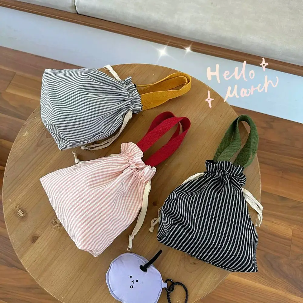 Top Handle Drawstring Organizer Bag Stripes Reusable Cosmetic Storage Pouch Convenient Portable Handheld Coin Purse Small Items
Top Handle Drawstring Organizer Bag Stripes Reusable Cosmetic Storage Pouch Convenient Portable Handheld Coin Purse Small Items