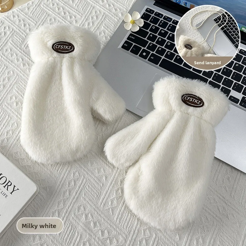 Новые мягкие зимние теплые перчатки, флисовые лыжные перчатки, теплые варежки с длинными пальцами для вождения, спорт на открытом воздухе
Новые мягкие зимние теплые перчатки, флисовые лыжные перчатки, теплые варежки с длинными пальцами для вождения, спорт на открытом воздухе