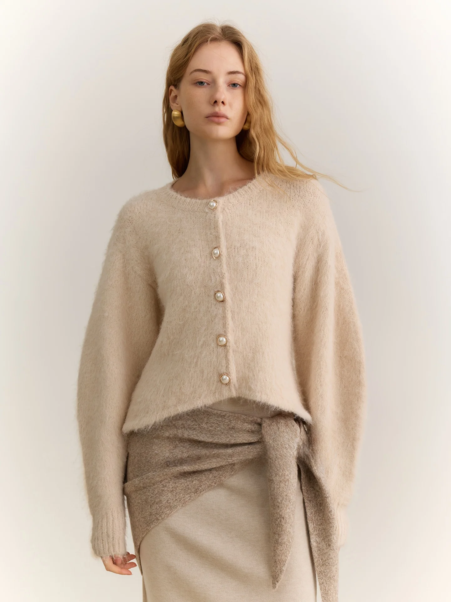 AEL Original Women's round Ne Woolen Knitted Sweater Fce Lined Slimming Winter Cardigan Faionable Ele Agel
AEL Original Women's round Ne Woolen Knitted Sweater Fce Lined Slimming Winter Cardigan Faionable Ele Agel