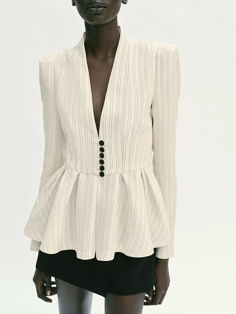 Spring 2026 New Arrival Women's Fashion Long Sleeve Striped Short Skirt Jacket Commute Style Standard Fit Regular Length Butt...
Spring 2026 New Arrival Women's Fashion Long Sleeve Striped Short Skirt Jacket Commute Style Standard Fit Regular Length Butt...