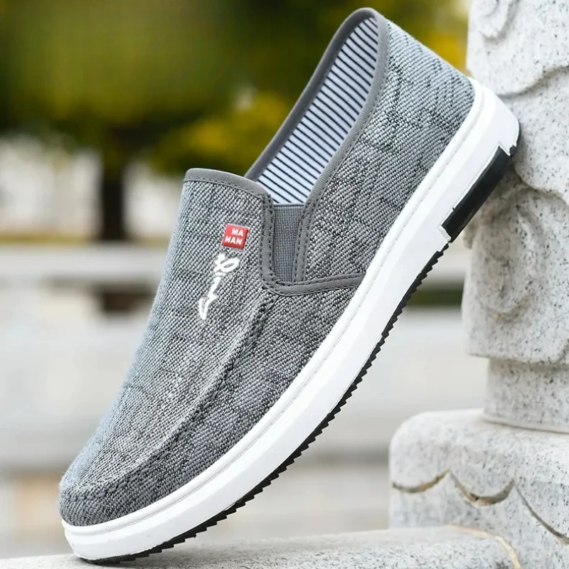 Fashionable Men's Board Shoes,casual Anti Slip Wear-resistant Soles,soft,comfortable Breathable Outdoor Flat Bottom Cloth Shoes
Fashionable Men's Board Shoes,casual Anti Slip Wear-resistant Soles,soft,comfortable Breathable Outdoor Flat Bottom Cloth Shoes