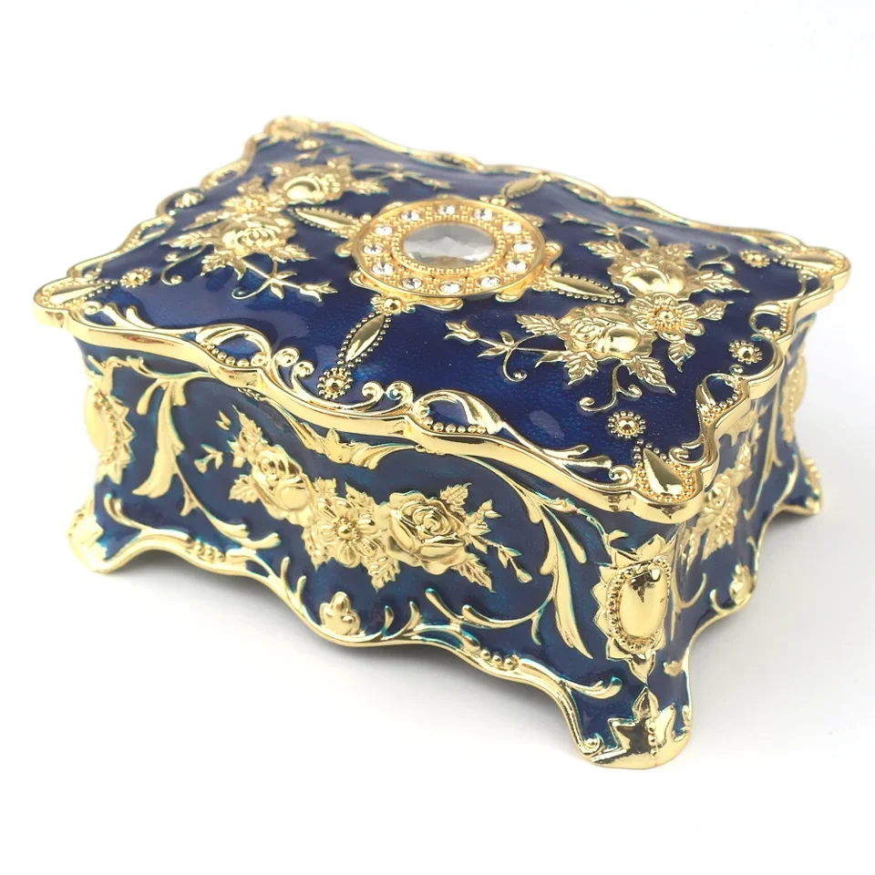 Оптовая продажа, тисненая металлическая музыкальная шкатулка из цинкового сплава, заводное движение, бутик подарков на Рождество, День святого Валентина
Оптовая продажа, тисненая металлическая музыкальная шкатулка из цинкового сплава, заводное движение, бутик подарков на Рождество, День святого Валентина