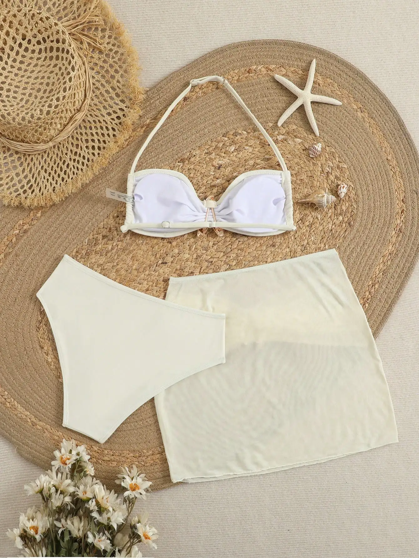3 Piece Beach Swimsuit Set With Starfish Decor Women's Halter Bikini And Skirt Cover Up
3 Piece Beach Swimsuit Set With Starfish Decor Women's Halter Bikini And Skirt Cover Up